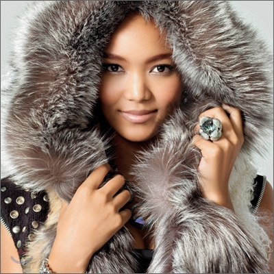 CRYSTAL KAY - SPIN THE MUSIC